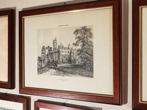 Serie di sei stampe decorative  - Asta Un'antica dimora marchigiana: Arredi antichi e Arte contemporanea - Associazione Nazionale - Case d'Asta italiane