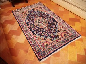 Set di tre tappeti persiani  - Asta Un'antica dimora marchigiana: Arredi antichi e Arte contemporanea - Associazione Nazionale - Case d'Asta italiane