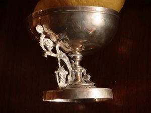 Serie di quattro saliere in argento  - Asta Un'antica dimora marchigiana: Arredi antichi e Arte contemporanea - Associazione Nazionale - Case d'Asta italiane