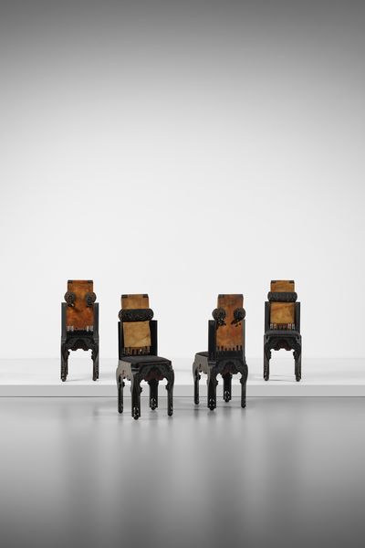 QUARTI EUGENIO (1867 - 1929) : Quattro sedie Neo-Orientaliste  - Asta Asta 523 | DESIGN E ARTI DECORATIVE DEL NOVECENTO Tradizionale - Associazione Nazionale - Case d'Asta italiane