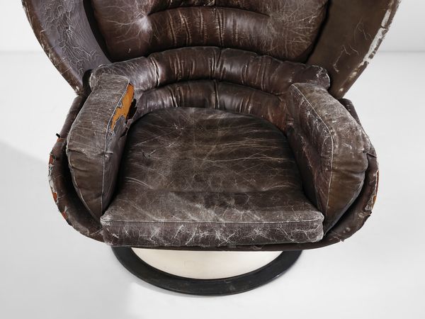 COLOMBO JOE (1930 - 1971) : Poltrona girevole mod. Elda per Comfort, Italia  - Asta Asta 523 | DESIGN E ARTI DECORATIVE DEL NOVECENTO Tradizionale - Associazione Nazionale - Case d'Asta italiane