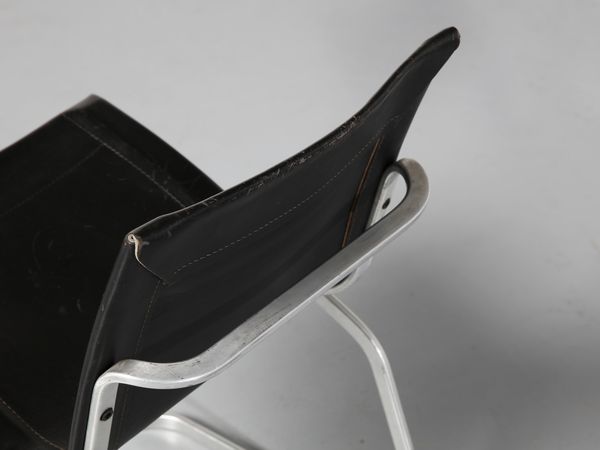 SALOCCHI CLAUDIO (1934 - 2009) : Otto sedie mod. Lia per Sormani, Arosio  - Asta Asta 523 | DESIGN E ARTI DECORATIVE DEL NOVECENTO Tradizionale - Associazione Nazionale - Case d'Asta italiane