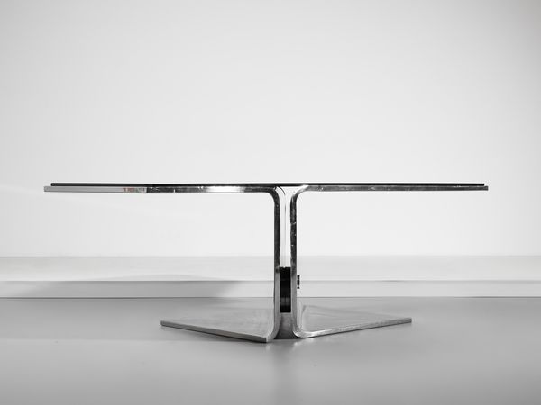 SALOCCHI CLAUDIO (1934 - 2009) : Raro tavolo mod. Distico per Sormani, Arosio  - Asta Asta 523 | DESIGN E ARTI DECORATIVE DEL NOVECENTO Tradizionale - Associazione Nazionale - Case d'Asta italiane