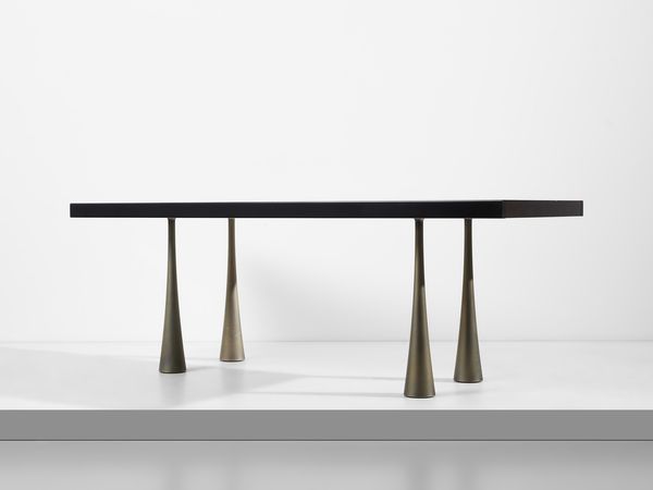 MANGIAROTTI ANGELO (1921 - 2012) : Tavolo per Sorgente del Mobile, Arosio  - Asta Asta 523 | DESIGN E ARTI DECORATIVE DEL NOVECENTO Tradizionale - Associazione Nazionale - Case d'Asta italiane