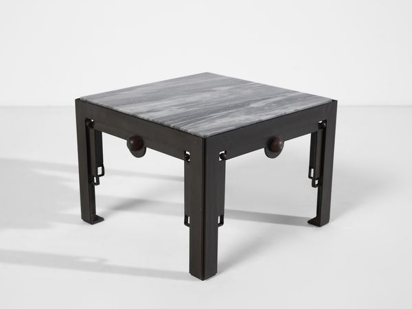 FALLANI ROBERTO  (n. 1937) : Coppia di tavolini  - Asta Asta 523 | DESIGN E ARTI DECORATIVE DEL NOVECENTO Tradizionale - Associazione Nazionale - Case d'Asta italiane