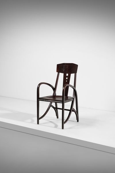 THONET GEBRDER : Poltroncina mod. 512, Vienna  - Asta Asta 523 | DESIGN E ARTI DECORATIVE DEL NOVECENTO Tradizionale - Associazione Nazionale - Case d'Asta italiane