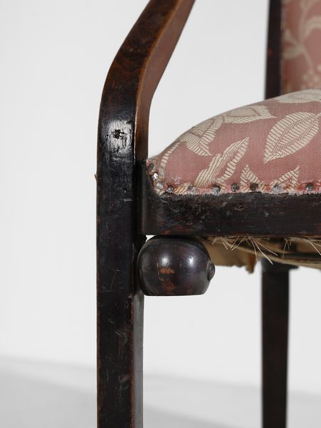 KOHN JACOB & JOSEPH : Divanetto mod. 725B, Vienna  - Asta Asta 523 | DESIGN E ARTI DECORATIVE DEL NOVECENTO Tradizionale - Associazione Nazionale - Case d'Asta italiane