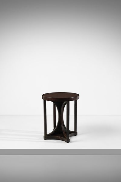 HOFFMANN JOSEF (1870 - 1956) : Tavolo da salotto della serie 428 per Jacob & Josef  Kohn, Vienna  - Asta Asta 523 | DESIGN E ARTI DECORATIVE DEL NOVECENTO Tradizionale - Associazione Nazionale - Case d'Asta italiane