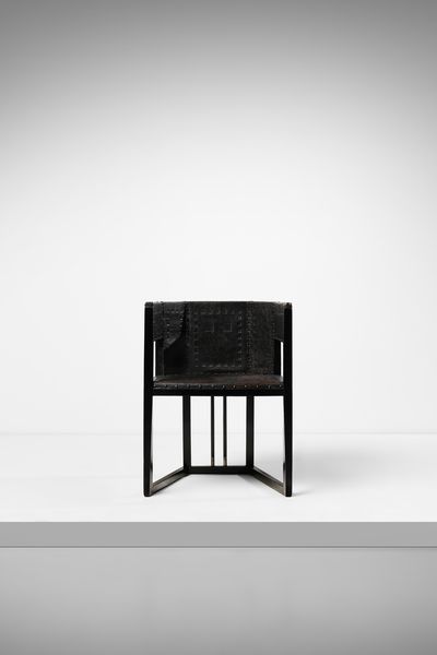 HOFFMANN JOSEF (1870 - 1956) : Poltroncina a pozzetto poligonale  - Asta Asta 523 | DESIGN E ARTI DECORATIVE DEL NOVECENTO Tradizionale - Associazione Nazionale - Case d'Asta italiane