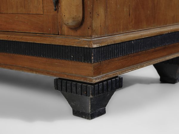 CHINI TITO (1898 - 1947) : attribuito. Armadio a tre ante  - Asta Asta 523 | DESIGN E ARTI DECORATIVE DEL NOVECENTO Tradizionale - Associazione Nazionale - Case d'Asta italiane