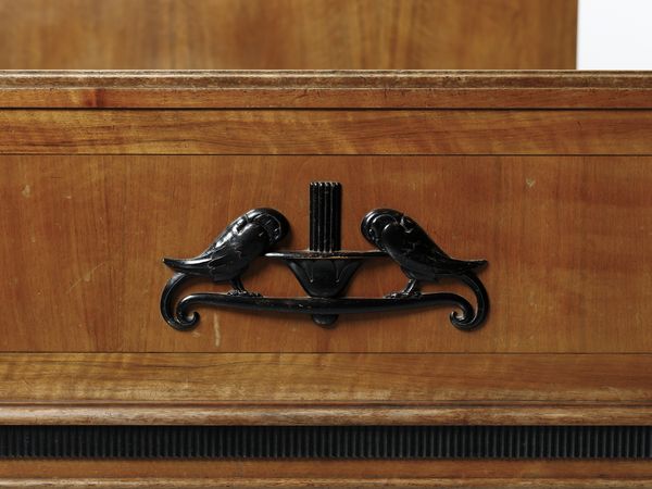 CHINI TITO (1898 - 1947) : attribuito. Letto con testata dipinta con anfora, fanciulli e motivi naturalistici  - Asta Asta 523 | DESIGN E ARTI DECORATIVE DEL NOVECENTO Tradizionale - Associazione Nazionale - Case d'Asta italiane