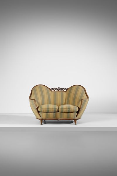 BUSIRI VICI ANDREA (1903 - 1989) : attribuito. Divano  - Asta Asta 523 | DESIGN E ARTI DECORATIVE DEL NOVECENTO Tradizionale - Associazione Nazionale - Case d'Asta italiane