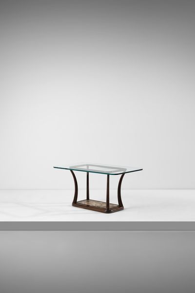 ULRICH GUGLIELMO (1904 - 1977) : Tavolino da salotto  - Asta Asta 523 | DESIGN E ARTI DECORATIVE DEL NOVECENTO Tradizionale - Associazione Nazionale - Case d'Asta italiane