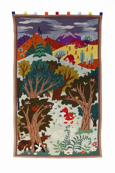 CHESSA GIGI (1898 - 1935) : Arazzo raffigurante favola di cappucctto rosso, esecuzione manifattura Lenci, Torino  - Asta Asta 523 | DESIGN E ARTI DECORATIVE DEL NOVECENTO Tradizionale - Associazione Nazionale - Case d'Asta italiane