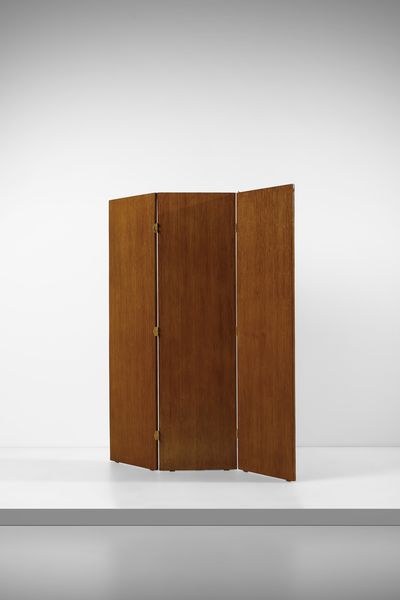 Comte : Paravento a tre ante realizzato su ispirazione dei modelli di Jean-Michel Frank, Bariloche  - Asta Asta 523 | DESIGN E ARTI DECORATIVE DEL NOVECENTO Tradizionale - Associazione Nazionale - Case d'Asta italiane