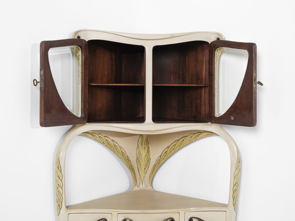 MANIFATTURA FRANCESE : Angoliera Art Nouveau con decori a cabochon e a motivi naturalistici  - Asta Asta 523 | DESIGN E ARTI DECORATIVE DEL NOVECENTO Tradizionale - Associazione Nazionale - Case d'Asta italiane