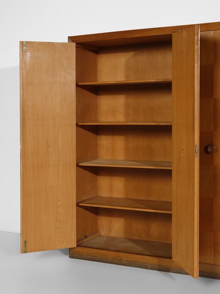 PONTI GIO (1891 - 1979) : Grande armadio a sei ante  - Asta Asta 523 | DESIGN E ARTI DECORATIVE DEL NOVECENTO Tradizionale - Associazione Nazionale - Case d'Asta italiane