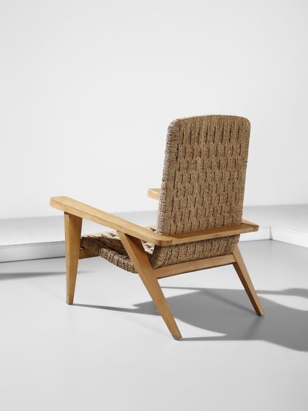 ROMANO AUGUSTO : attribuito. Salotto composto da un divano, due poltrone, un tavolino e due sgabelli  - Asta Asta 523 | DESIGN E ARTI DECORATIVE DEL NOVECENTO Tradizionale - Associazione Nazionale - Case d'Asta italiane