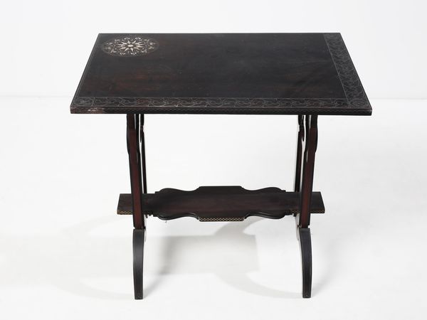 QUARTI EUGENIO (1867 - 1929) : Tavolino Neo-Orientalista  - Asta Asta 523 | DESIGN E ARTI DECORATIVE DEL NOVECENTO Tradizionale - Associazione Nazionale - Case d'Asta italiane