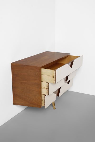 PONTI GIO (1891 - 1979) : Cassettiera pensile per Dassi, Italia  - Asta Asta 523 | DESIGN E ARTI DECORATIVE DEL NOVECENTO Tradizionale - Associazione Nazionale - Case d'Asta italiane