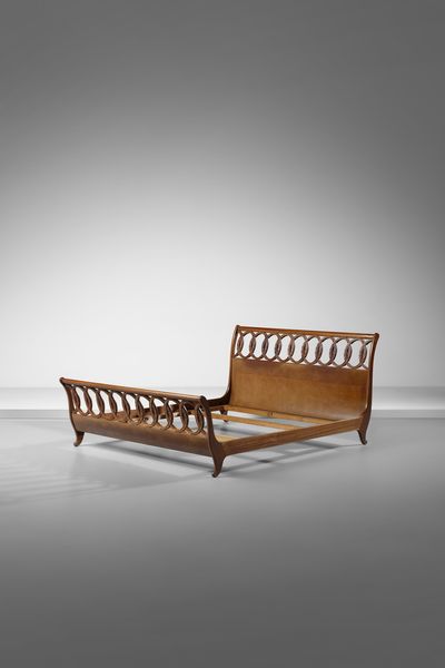 BUFFA PAOLO (1903 - 1970) : Letto matrimoniale, esecuzione Enrico e Paolo Borghi, Cant  - Asta Asta 523 | DESIGN E ARTI DECORATIVE DEL NOVECENTO Tradizionale - Associazione Nazionale - Case d'Asta italiane
