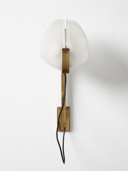 MAGISTRETTI VICO (1920 - 2006) : Tre lampade da parete mod. Omicron per Artemide, Milano  - Asta Asta 523 | DESIGN E ARTI DECORATIVE DEL NOVECENTO Tradizionale - Associazione Nazionale - Case d'Asta italiane