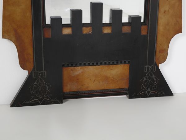 QUARTI EUGENIO (1867 - 1929) : Specchiera Neo-Orientalista  - Asta Asta 523 | DESIGN E ARTI DECORATIVE DEL NOVECENTO Tradizionale - Associazione Nazionale - Case d'Asta italiane