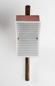 LELII ANGELO (1911 - 1979) : Coppia di appliques per Arredoluce, Monza  - Asta Asta 523 | DESIGN E ARTI DECORATIVE DEL NOVECENTO Tradizionale - Associazione Nazionale - Case d'Asta italiane