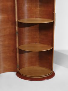 AUTORE IGNOTO : Grande mobile contenitore ad arco  - Asta Asta 523 | DESIGN E ARTI DECORATIVE DEL NOVECENTO Tradizionale - Associazione Nazionale - Case d'Asta italiane