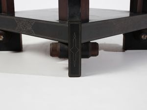 QUARTI EUGENIO (1867 - 1929) : Credenza a colonna Neo-Orientalista con piani a giorno e vetrinetta  - Asta Asta 523 | DESIGN E ARTI DECORATIVE DEL NOVECENTO Tradizionale - Associazione Nazionale - Case d'Asta italiane