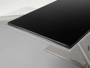 SALOCCHI CLAUDIO (1934 - 2009) : Raro tavolo mod. Distico per Sormani, Arosio  - Asta Asta 523 | DESIGN E ARTI DECORATIVE DEL NOVECENTO Tradizionale - Associazione Nazionale - Case d'Asta italiane