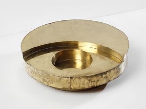 MANIFATTURA ITALIANA : Grande tavolo da salotto con piano girevole  - Asta Asta 523 | DESIGN E ARTI DECORATIVE DEL NOVECENTO Tradizionale - Associazione Nazionale - Case d'Asta italiane