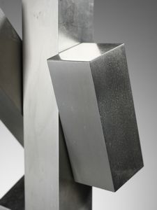 GANDINI INNOCENTO (n. 1941) : Lampada da tavolo-scultura mod. 14098 per Arredoluce, Monza  - Asta Asta 523 | DESIGN E ARTI DECORATIVE DEL NOVECENTO Tradizionale - Associazione Nazionale - Case d'Asta italiane