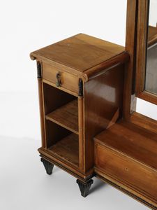 CHINI TITO (1898 - 1947) : attribuito. Mobile da toeletta con specchiera basculante unito a sgabello  - Asta Asta 523 | DESIGN E ARTI DECORATIVE DEL NOVECENTO Tradizionale - Associazione Nazionale - Case d'Asta italiane