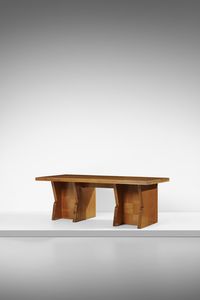 PONTI GIO (1891 - 1979) - Grande scrivania da centro a nove cassetti