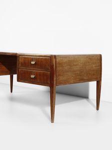 PONTI GIO (1891 - 1979) : Scrivania dirigenziale a quattro cassetti unita a dattilo a due cassetti per Dassi Mobili Moderni, Italia  - Asta Asta 523 | DESIGN E ARTI DECORATIVE DEL NOVECENTO Tradizionale - Associazione Nazionale - Case d'Asta italiane