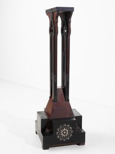 QUARTI EUGENIO (1867 - 1929) : Piedistallo Neo-Orientalista  - Asta Asta 523 | DESIGN E ARTI DECORATIVE DEL NOVECENTO Tradizionale - Associazione Nazionale - Case d'Asta italiane