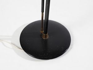 LELII ANGELO (1911 - 1979) : Lampada da terra mod. 12382 per Arredoluce, Monza  - Asta Asta 523 | DESIGN E ARTI DECORATIVE DEL NOVECENTO Tradizionale - Associazione Nazionale - Case d'Asta italiane