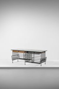 FERRABINI GIOVANNI (1909 - 1969) : Grande scrivania da centro con quattro cassetti, piani di appoggio e vani portariviste  - Asta Asta 523 | DESIGN E ARTI DECORATIVE DEL NOVECENTO Tradizionale - Associazione Nazionale - Case d'Asta italiane