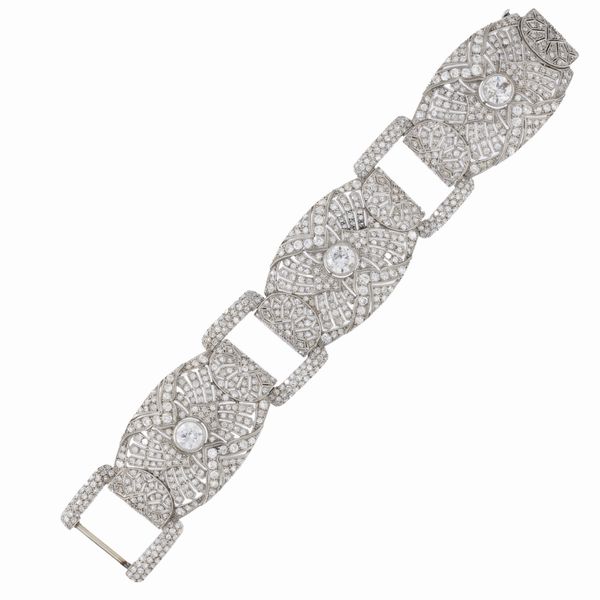 Bracciale a motivo geometrico in platino e diamanti  - Asta Gioielli e Orologi - Associazione Nazionale - Case d'Asta italiane