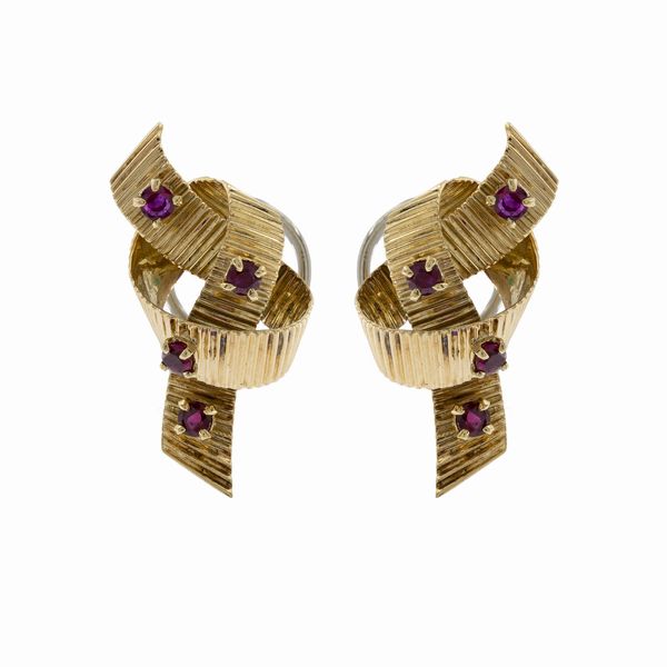 Chaumet orecchini a lobo a motivo di fiocco  - Asta Gioielli e Orologi - Associazione Nazionale - Case d'Asta italiane