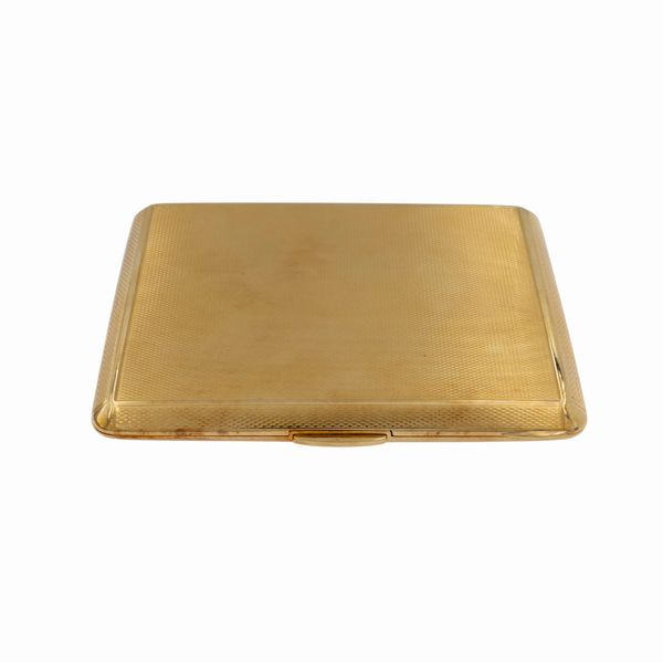 Trousse portasigarette in oro giallo 18kt  - Asta Gioielli e Orologi - Associazione Nazionale - Case d'Asta italiane