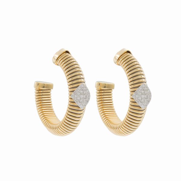 Orecchini tubogas a cerchio  - Asta Gioielli e Orologi - Associazione Nazionale - Case d'Asta italiane