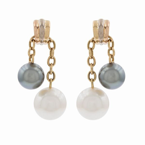 Cartier orecchini pendenti collezione Trinity  - Asta Gioielli e Orologi - Associazione Nazionale - Case d'Asta italiane