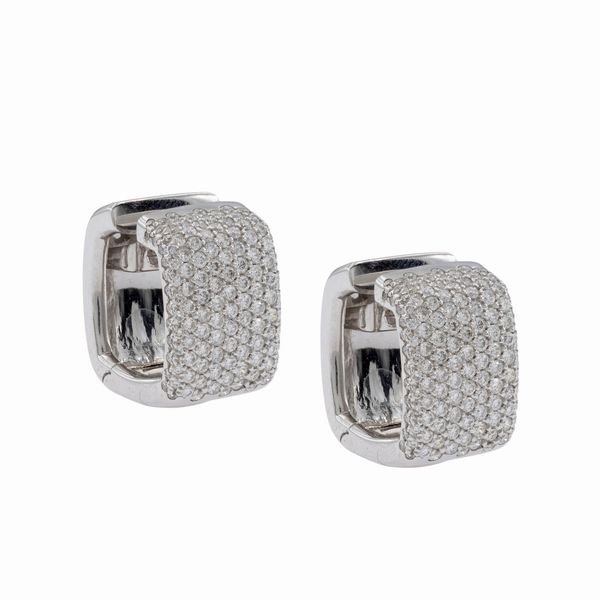 Orecchini cerchi quadrati in oro bianco 18kt e diamanti  - Asta Gioielli e Orologi - Associazione Nazionale - Case d'Asta italiane