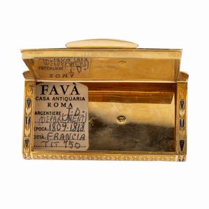 Piccola trousse in oro giallo 18kt e smalto blu  - Asta Gioielli e Orologi - Associazione Nazionale - Case d'Asta italiane
