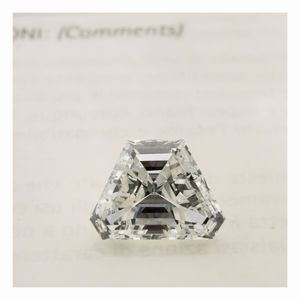 Anello in oro bianco 18kt con diamante naturale ct 4,38  - Asta Gioielli e Orologi - Associazione Nazionale - Case d'Asta italiane