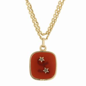 Lunga collana in oro giallo 18kt e pendente con lettera L  - Asta Gioielli e Orologi - Associazione Nazionale - Case d'Asta italiane