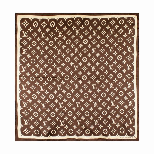 Louis Vuitton foulard vintage collezione Monogram  - Asta Bijoux e Fashion Vintage Web Only - Associazione Nazionale - Case d'Asta italiane