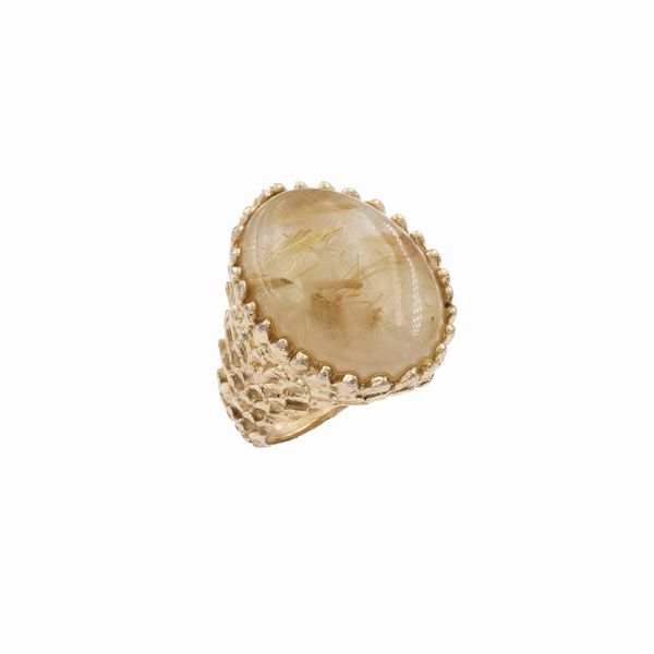 Raspini anello bijou vintage in metallo dorato e quarzo rutilato  - Asta Bijoux e Fashion Vintage Web Only - Associazione Nazionale - Case d'Asta italiane